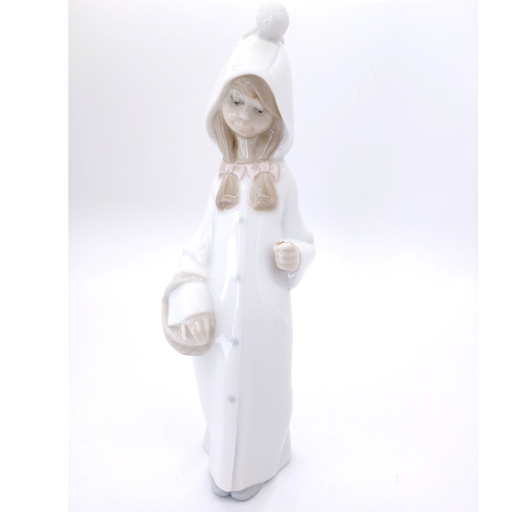 Lladro Shepherdess with Basket 4678 *MISSING STICK* Pastorcita Cesta Belén
